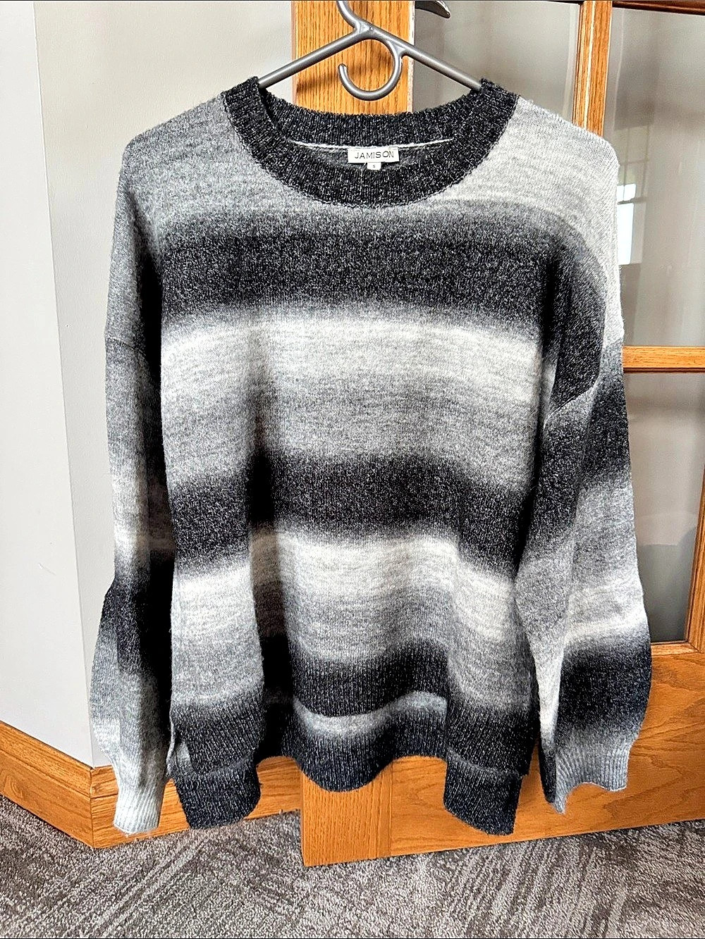 JAMISON Color Block Crewneck Gray & Black Size Small